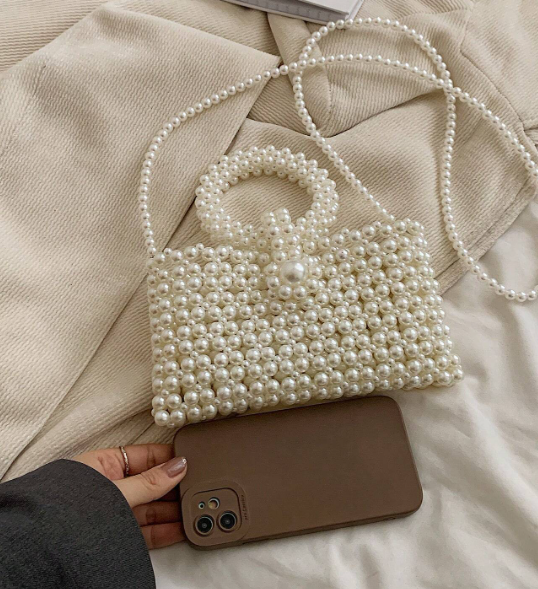 PEARL PURSE