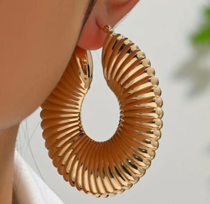CIRCLE TEXTURED HOOPS