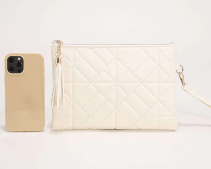 RACQUEL Quilted Clutch